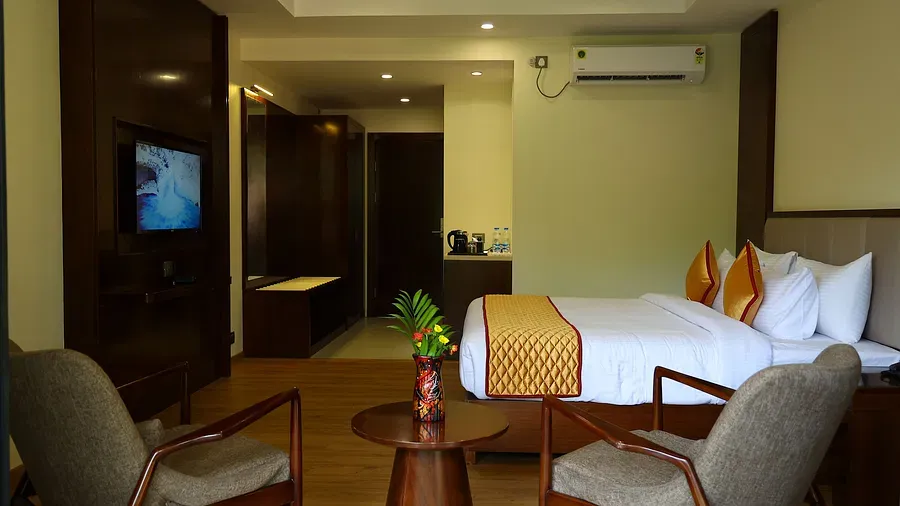 hotel-img