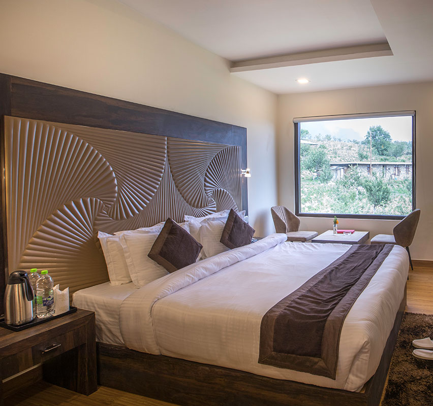 hotel-img