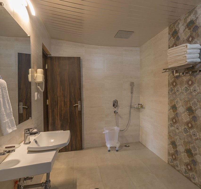 hotel-img