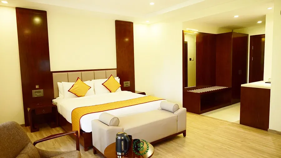 hotel-img