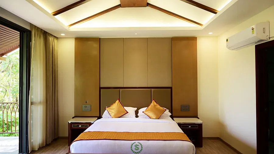 hotel-img