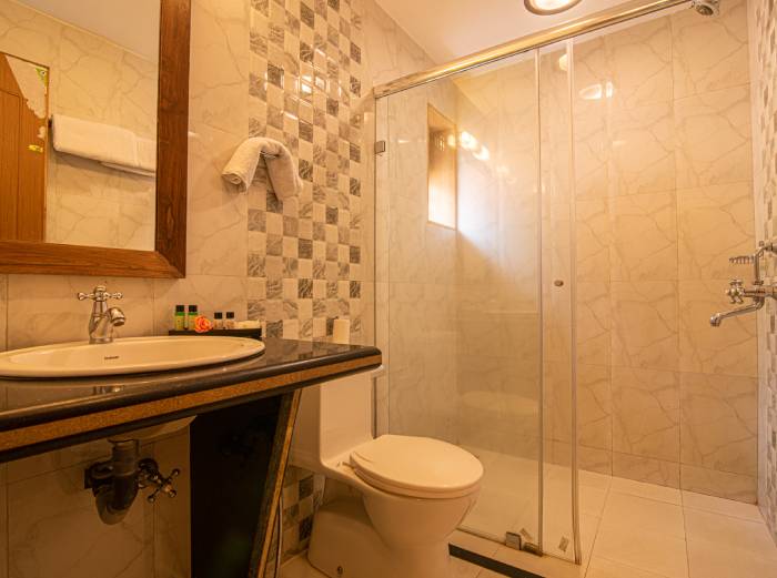 hotel-img